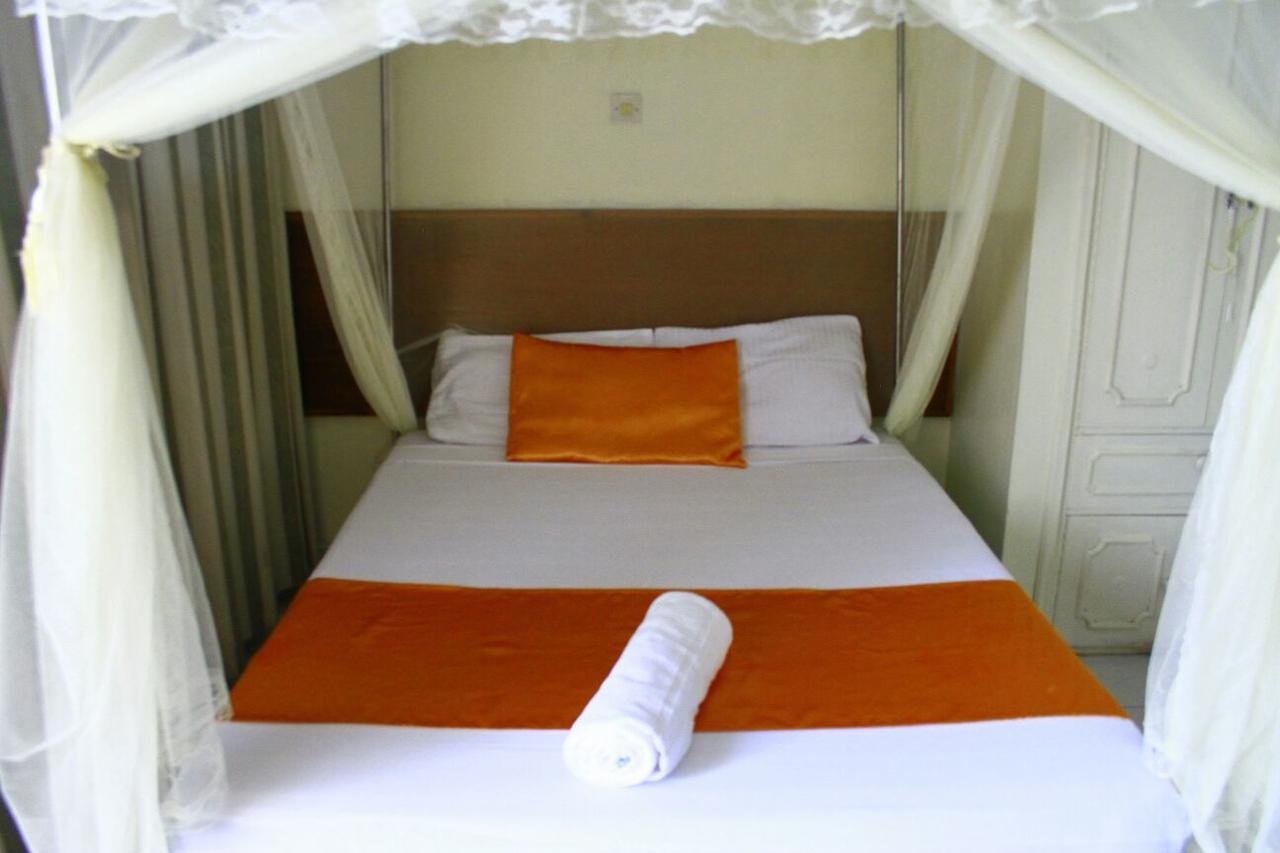 Hotel Dorse Mombasa Exterior photo